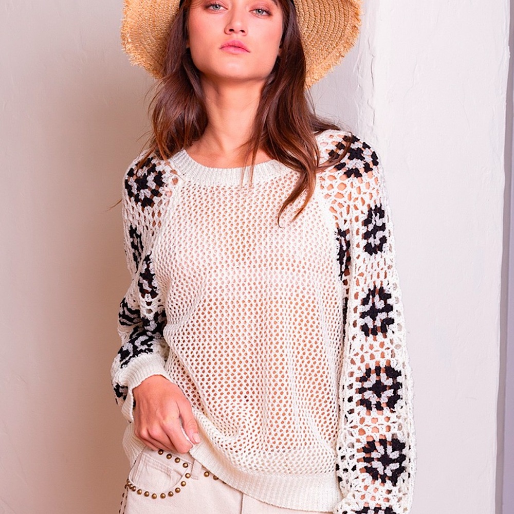 🌼BOGO50%🌼🆕🤍POL: CREAM/BLACK MULTI POL Round Neck Pullover Sweater SMALL